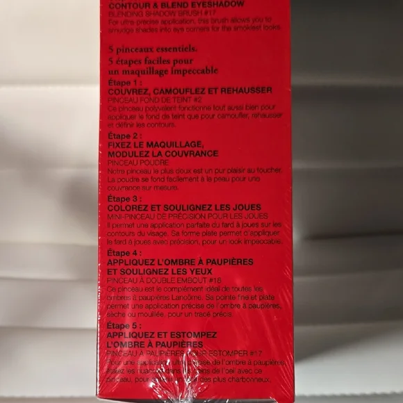 Lancôme Deluxe Brush Set with Red and Silver Case - Picture 6 of 12